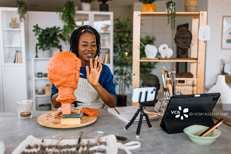 拍摄在线雕塑课程图片素材