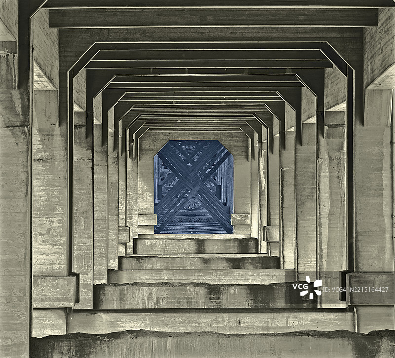 混凝土桥梁下部结构图片素材