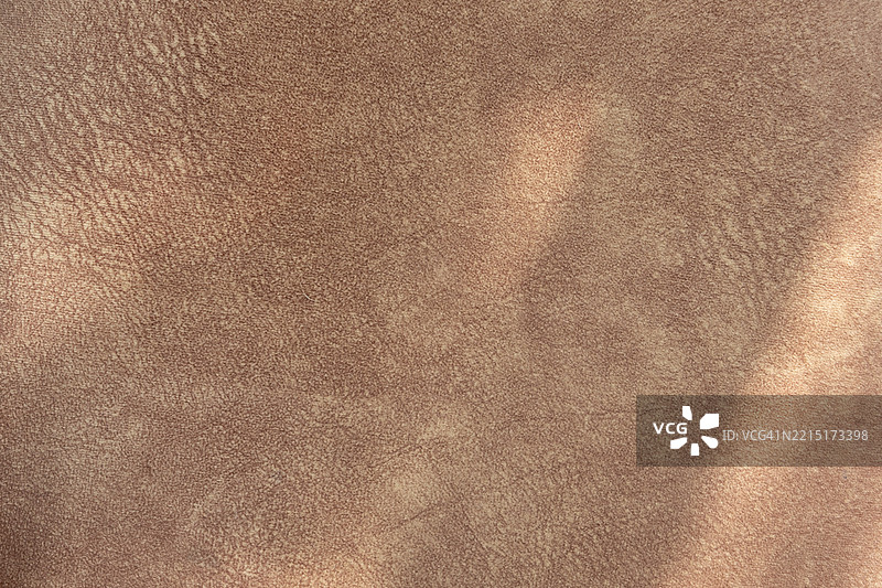 高分辨率的棕色皮革背景纹理全景拍摄图片素材