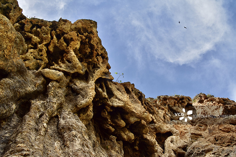 科蒂尼亚克的石灰岩悬垂：图法1图片素材