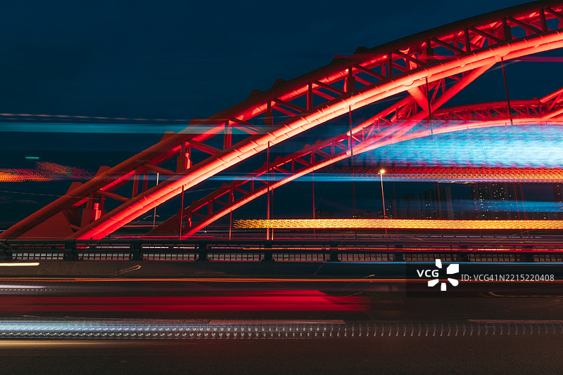 夜晚的红桥图片素材
