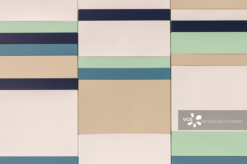 现代建筑的面板外立面图片素材