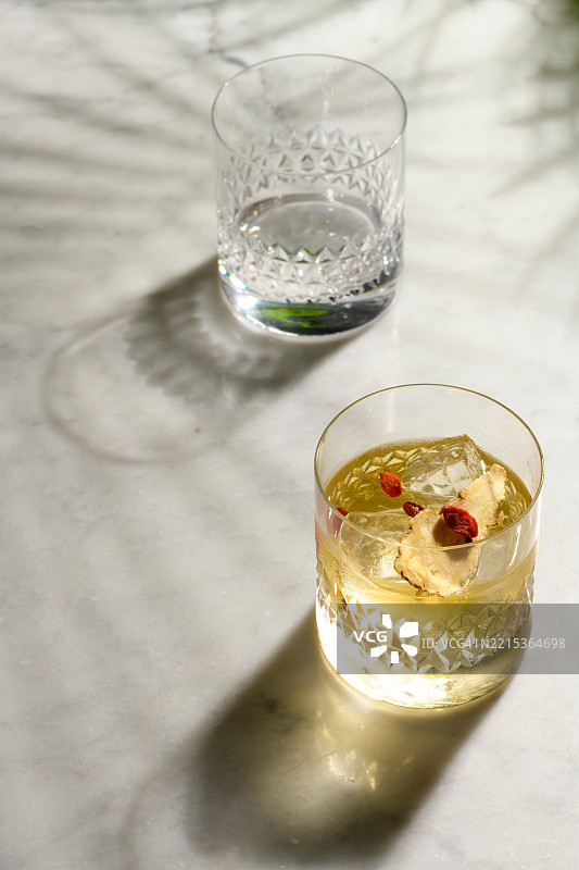 草本鸡尾酒图片素材