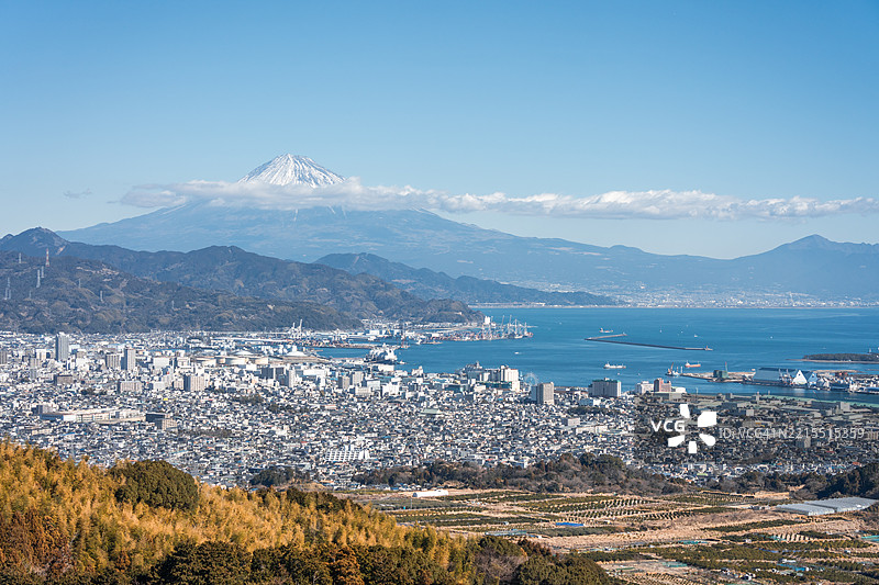 日本富士山的景观。图片素材
