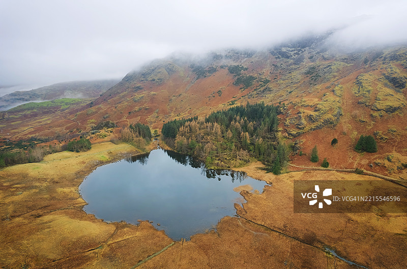 布利亚湖的宁静图片素材