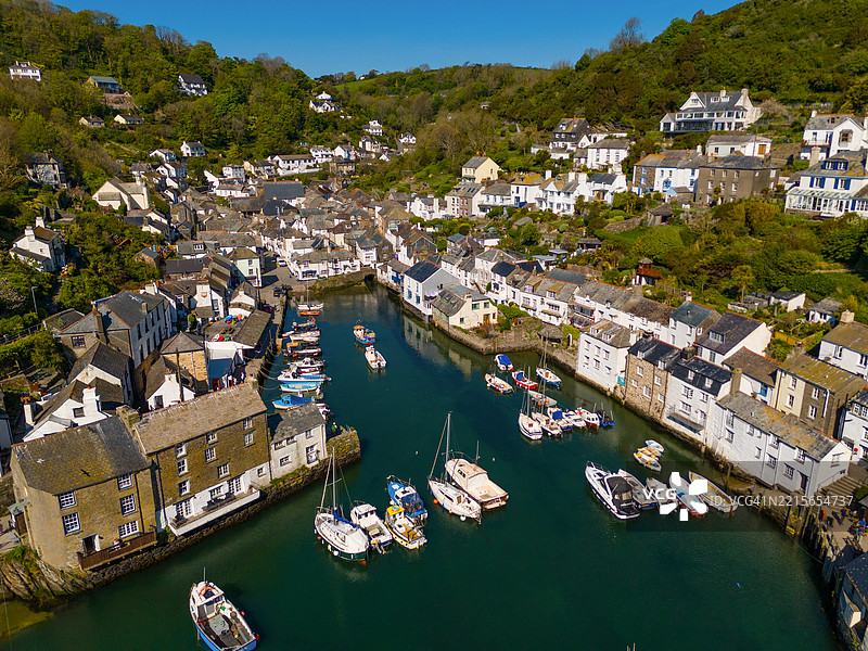 英国康沃尔的波尔佩罗村庄鸟瞰图图片素材