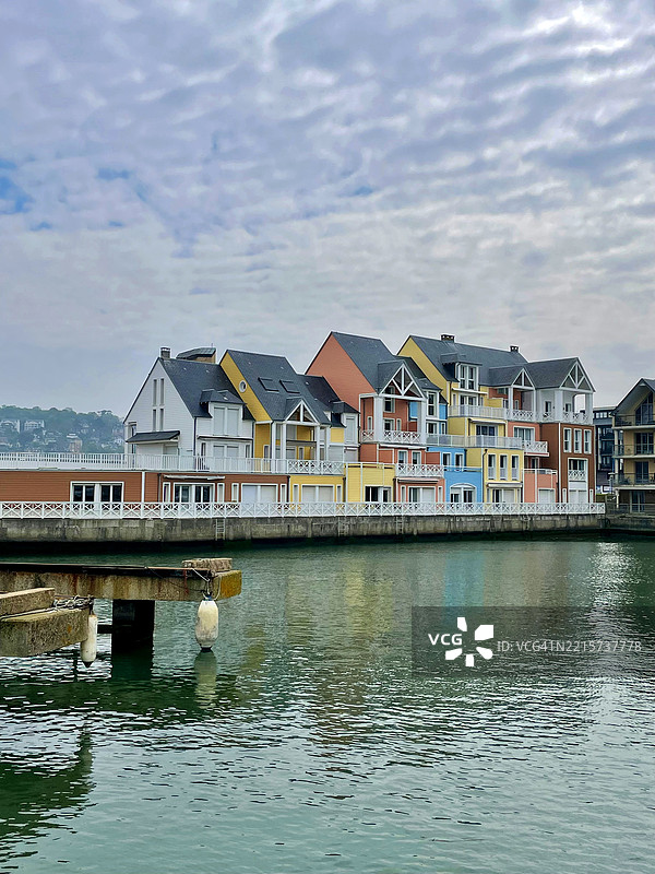 法国诺曼底的多维尔港口图片素材