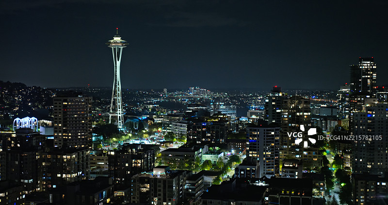 夜幕下的皇后区下城图片素材