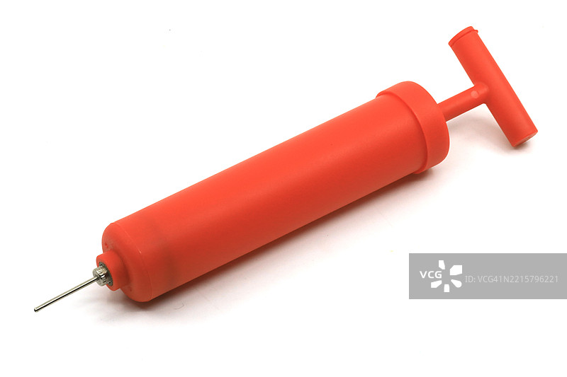 便携式手动泵用于给运动球充气图片素材