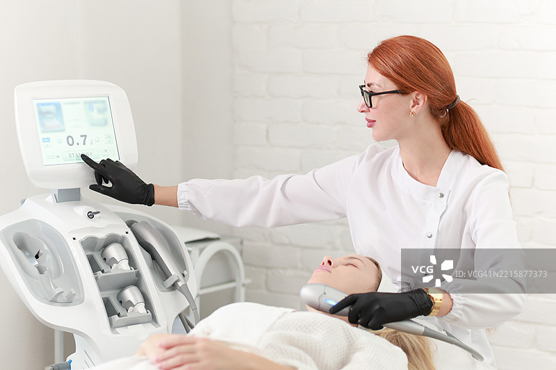 SMAS 无针射频提升程序图片素材