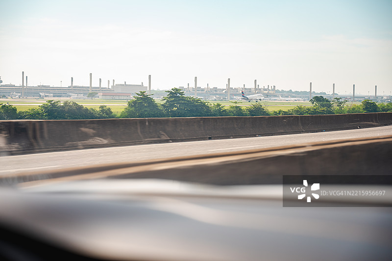 从汽车视角看里约热内卢市的景观图片素材