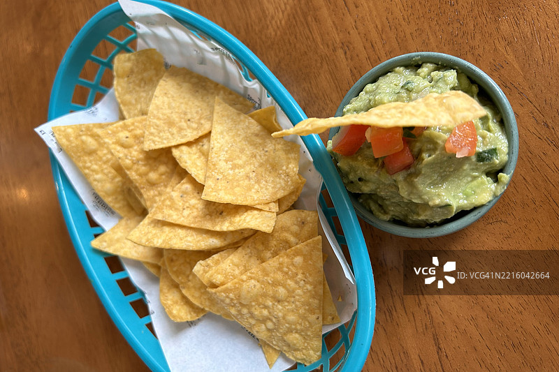 墨西哥食品薯片，通常是玉米饼薯片，是墨西哥和德克萨斯墨西哥菜的主食。图片素材