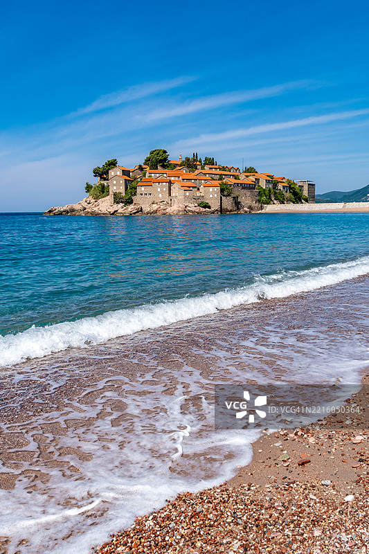 斯维提斯特凡海滩上的海浪图片素材