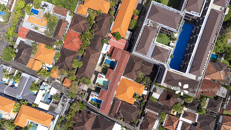 印度尼西亚巴厘岛沙努尔的屋顶鸟瞰图图片素材