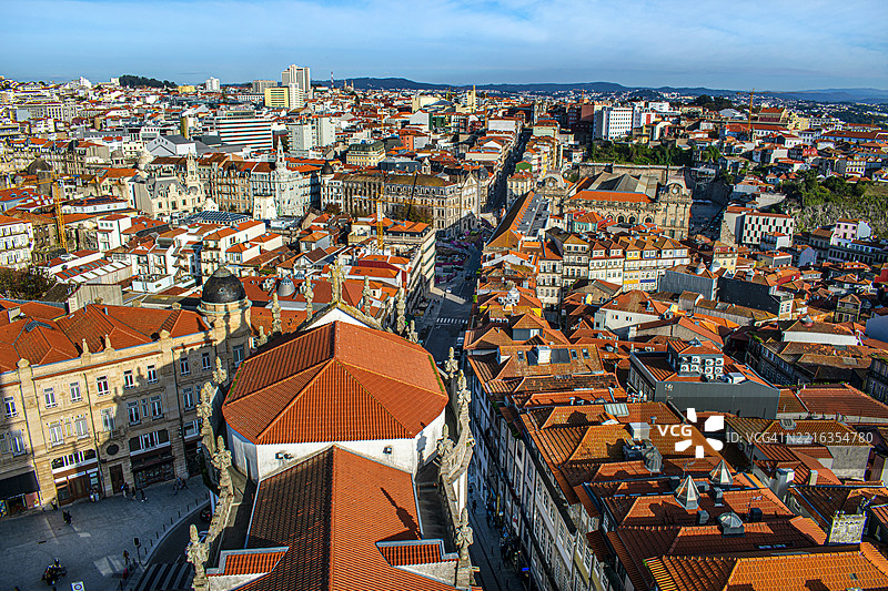 葡萄牙波尔图。克莱里戈斯塔的城市全景。图片素材