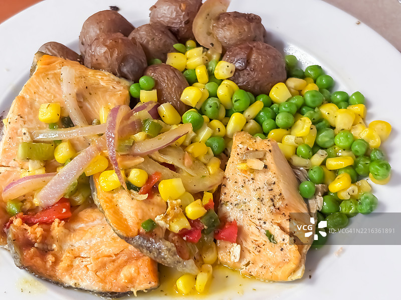 三文鱼的美食摄影。图片素材