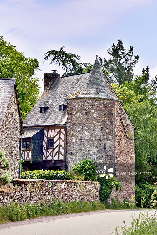 16世纪的莱尔纽夫贵族之家（莱尔纽夫庄园，古尔万城堡）图片素材