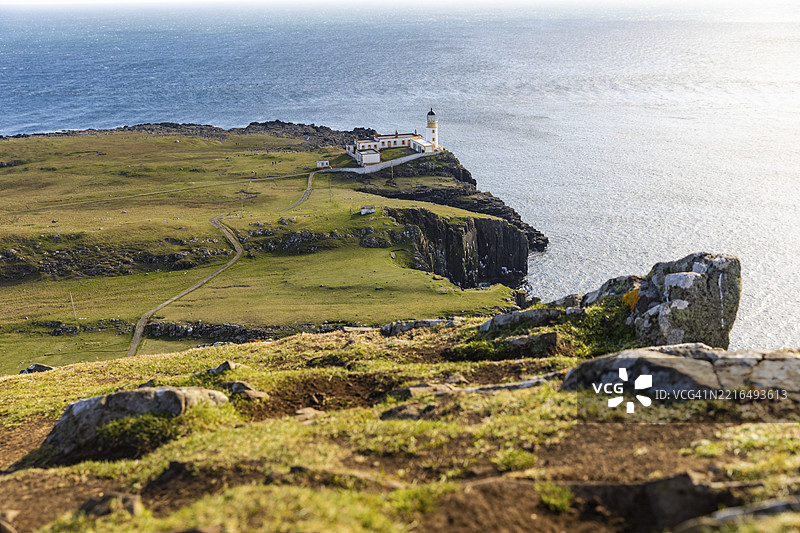 苏格兰，斯凯岛，日落时分的奈斯特角灯塔景观，无人。图片素材