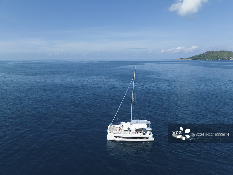 空中视角，塞舌尔，马埃岛，格劳港和拉奈港海滩，帆船，格劳港，塞舌尔图片素材