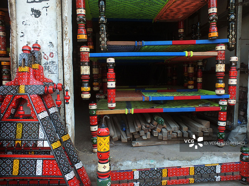 JHANDI（多彩家具）经历不同的生产过程图片素材