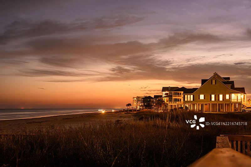 德克萨斯州加尔维斯顿日落时分海洋与天空的美丽景色图片素材