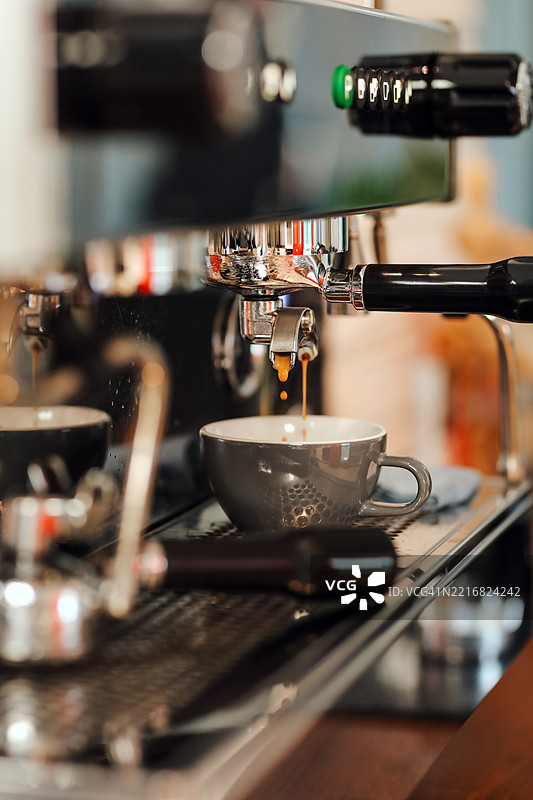浓缩咖啡的制作，咖啡因图片素材