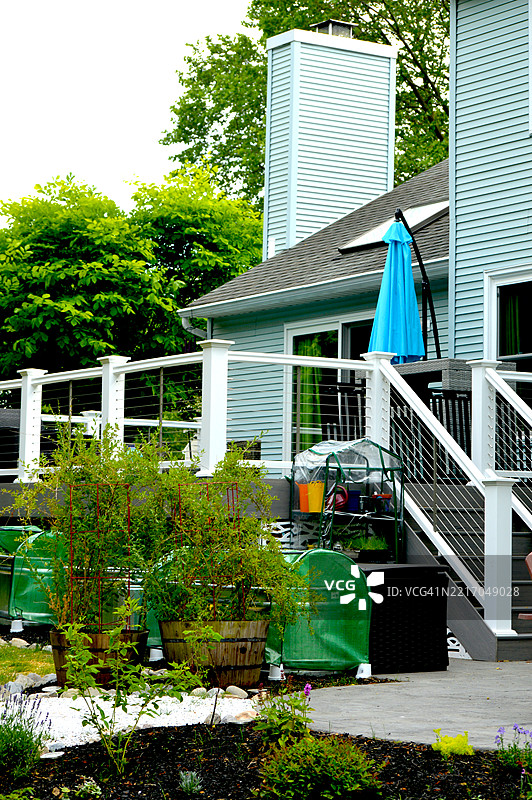 后院甲板图片素材