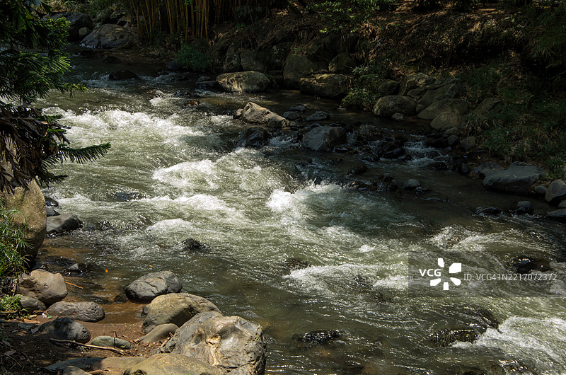 卡利河，哥伦比亚，瓦列德尔考卡，卡利图片素材