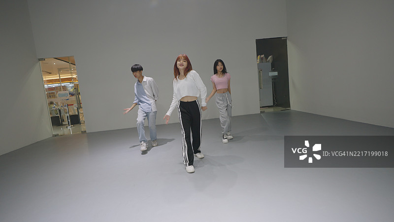 舞蹈是我们生活的一种方式。图片素材