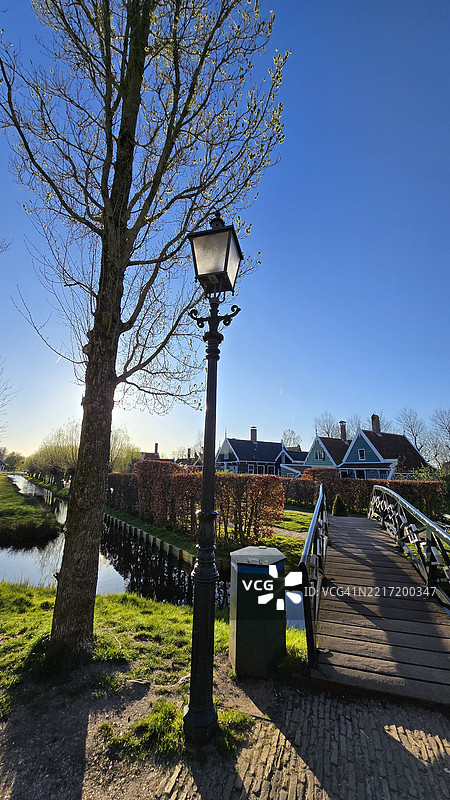 荷兰赞丹的街灯与天空的景观图片素材