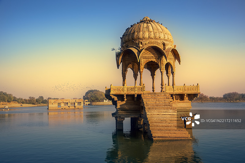 查特里，戈达萨尔湖，杰伊萨尔梅尔，印度图片素材