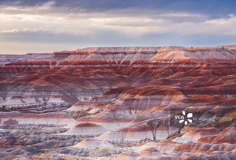 亚利桑那州温斯洛的岩石 formations 视图图片素材