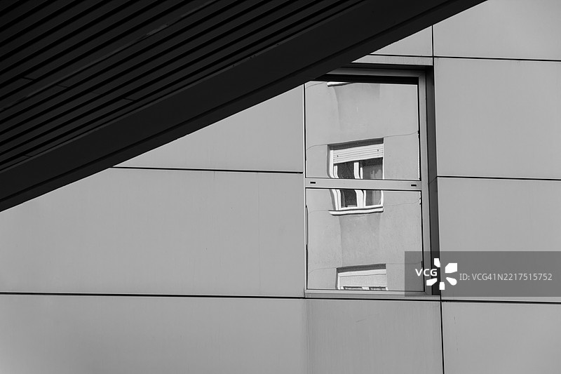 窗户中的窗户反射图片素材