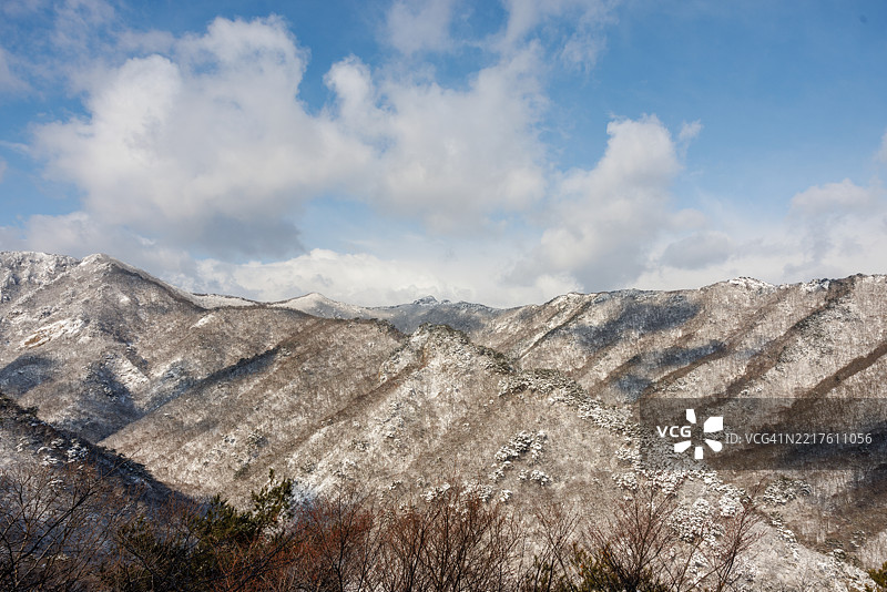 内藏山雪景图片素材