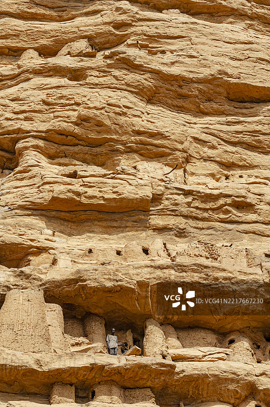 马里，沿着多贡悬崖的古代墓葬图片素材