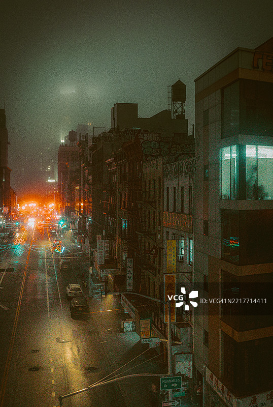 从曼哈顿大桥俯瞰纽约市中心图片素材