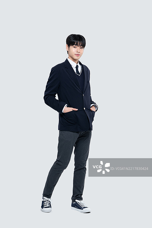 教育，考试者，大学学业能力测试，成人学生，青少年，全身像图片素材