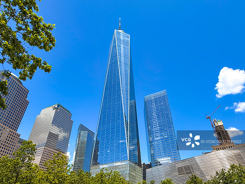 世贸中心一号及周边建筑，纽约市图片素材