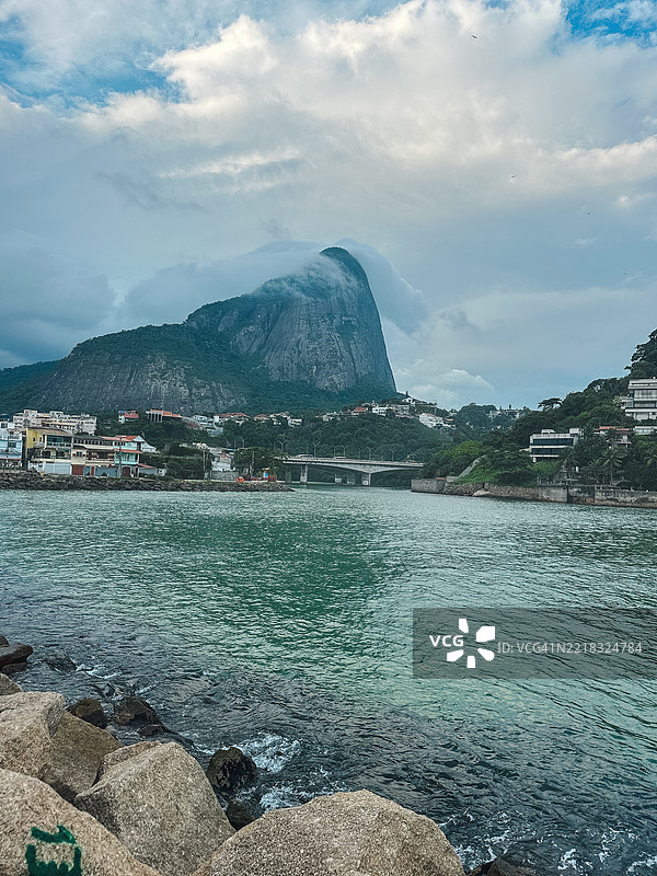 巴哈达蒂茹卡的海岸景观图片素材