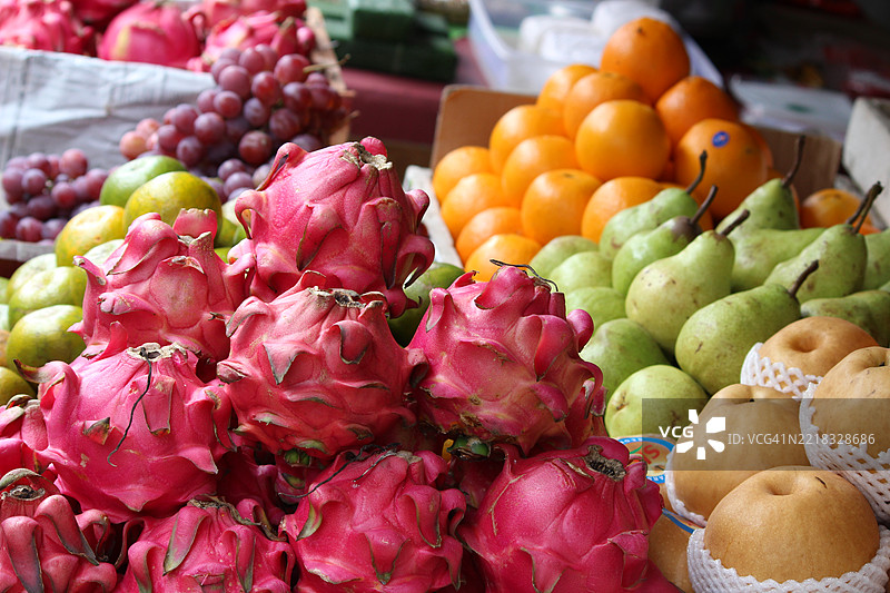 市场上出售的水果特写图片素材