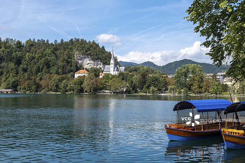 斯洛文尼亚，上卡尔尼奥拉地区，布莱德湖与布莱德教堂图片素材