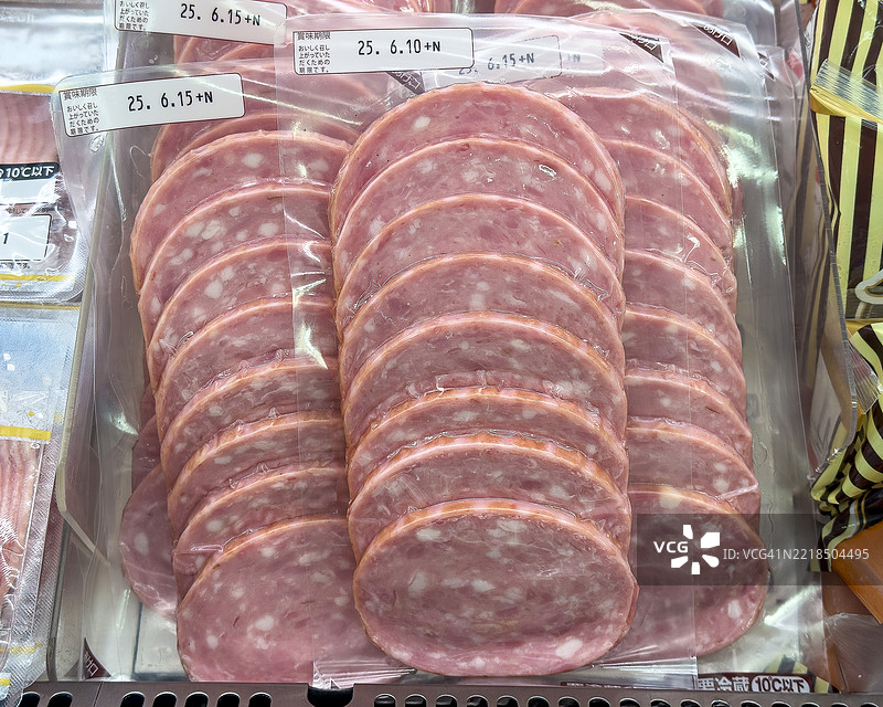 粗磨香肠片真空包装图片素材
