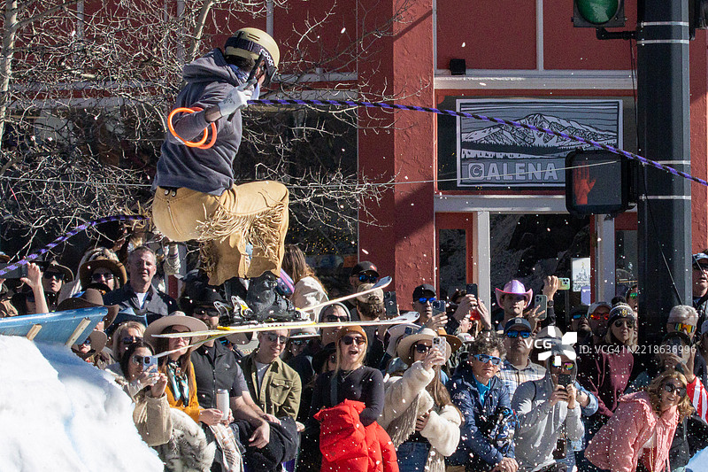 滑雪拉犬 - 美国科罗拉多州利德维尔 2025年3月1日图片素材