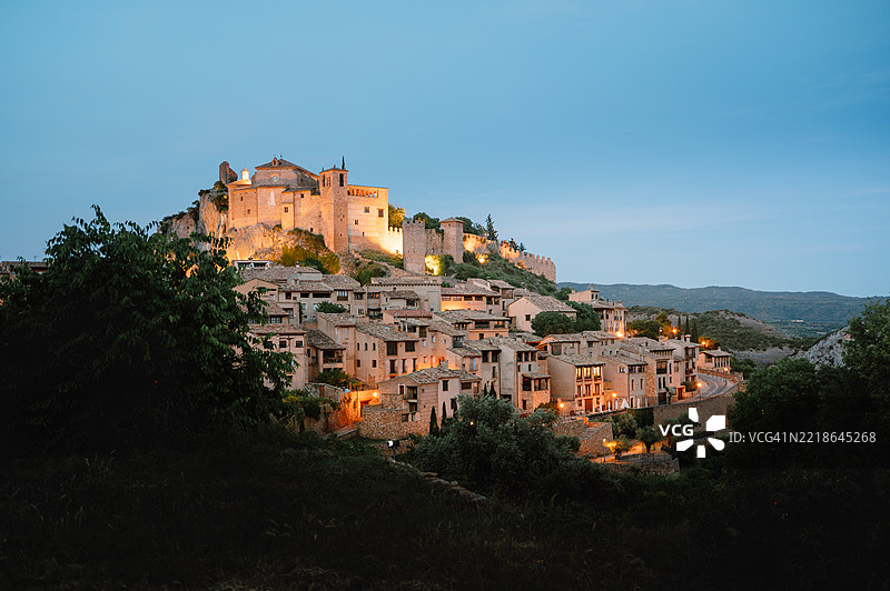 西班牙阿尔克萨尔的夜景图片素材