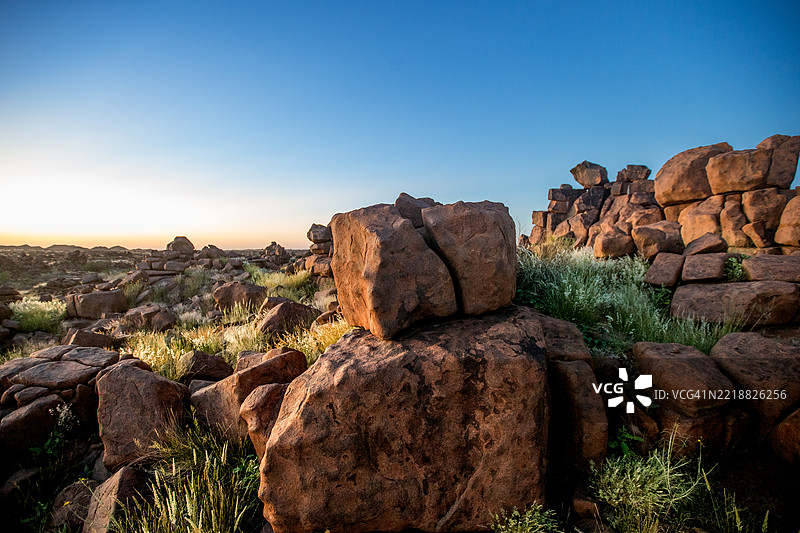 巨人游乐场公园，堆积着巨大的辉绿岩巨石图片素材