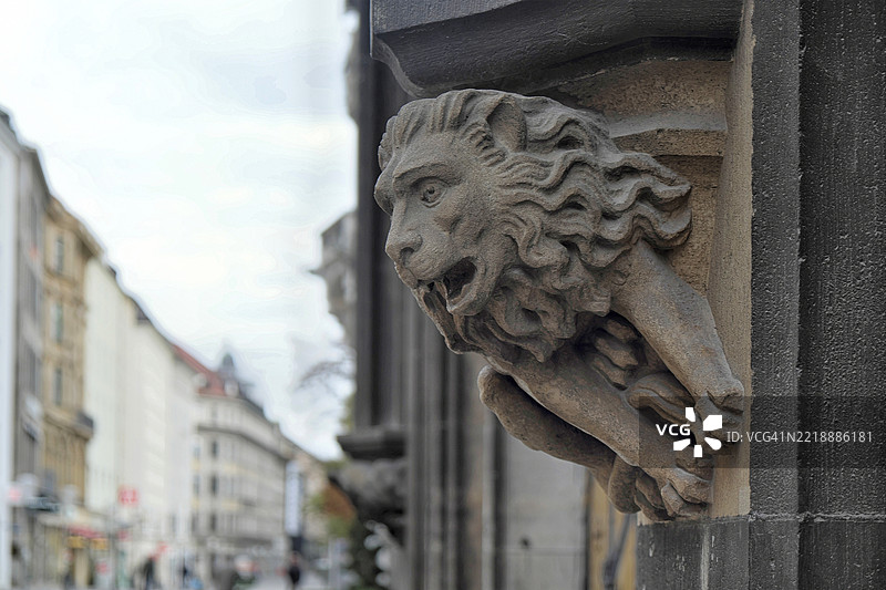 哥特式门浮雕特征图片素材