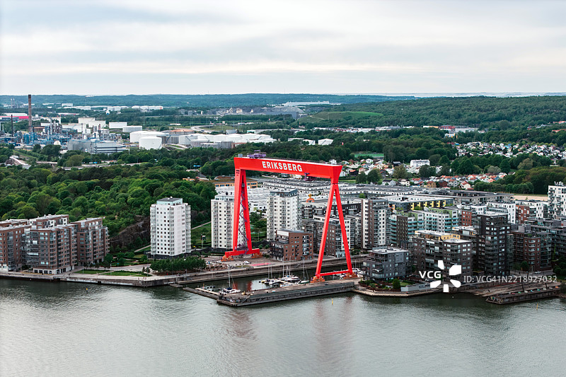 埃里克斯贝里克起重机主导哥德堡天际线的鸟瞰图图片素材