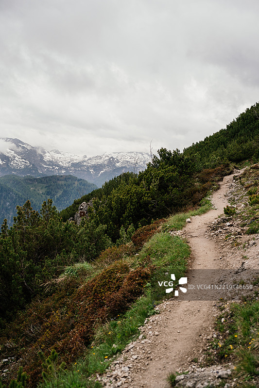 巴伐利亚詹纳山顶的山地风景照片。图片素材