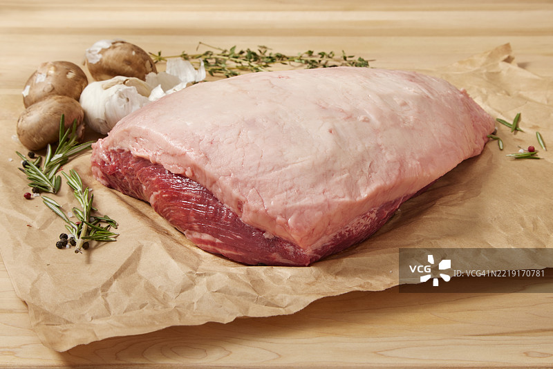 调味生皮卡尼亚烤肉图片素材