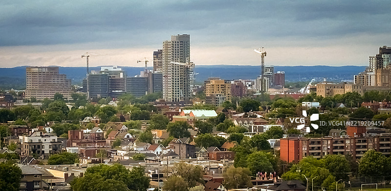 从小意大利区俯瞰渥太华市中心。图片素材